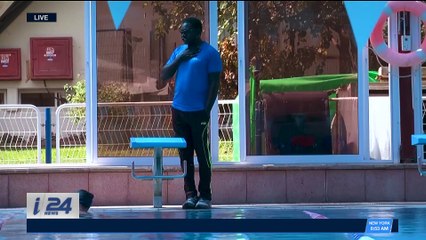 DAILY DOSE | Israeli art show features refugee folktales | Friday, March 16th 2018