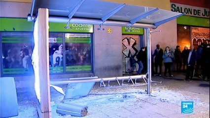 Spain: Night of chaos in Madrid after street vendor dies escaping police