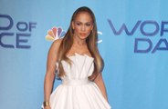 Jennifer Lopez se negó a exponer sus pechos pese a las presiones de un director