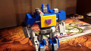 Lego Transformers - Custom Updated G1 Soundwave Review (обзор на русском)