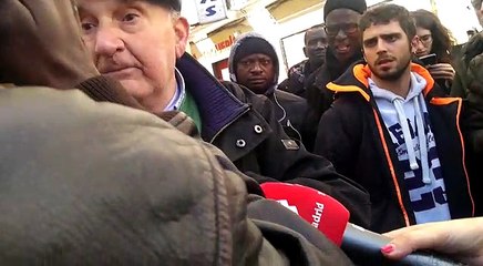 Tensión entre los vecinos: "¡Esta es mi calle y la tuya no!"