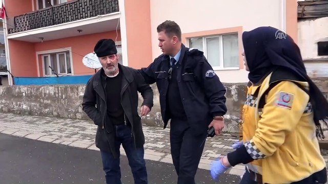 Zihinsel engelli vatandaş, makam aracıyla hastaneye götürüldü - SİVAS