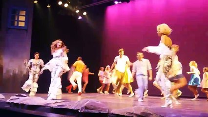 Δέσποινα Βανδή - Dancing Queen [Mamma mia Greece] Live 2016 HD