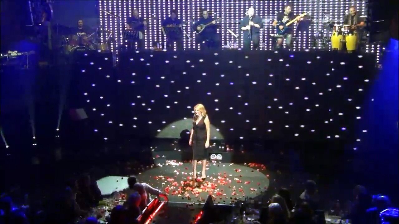 Νατάσα Θεοδωρίδου - Τωρα θα πονάς , Ακόμα σ' αγαπώ - Live 2016 Vox