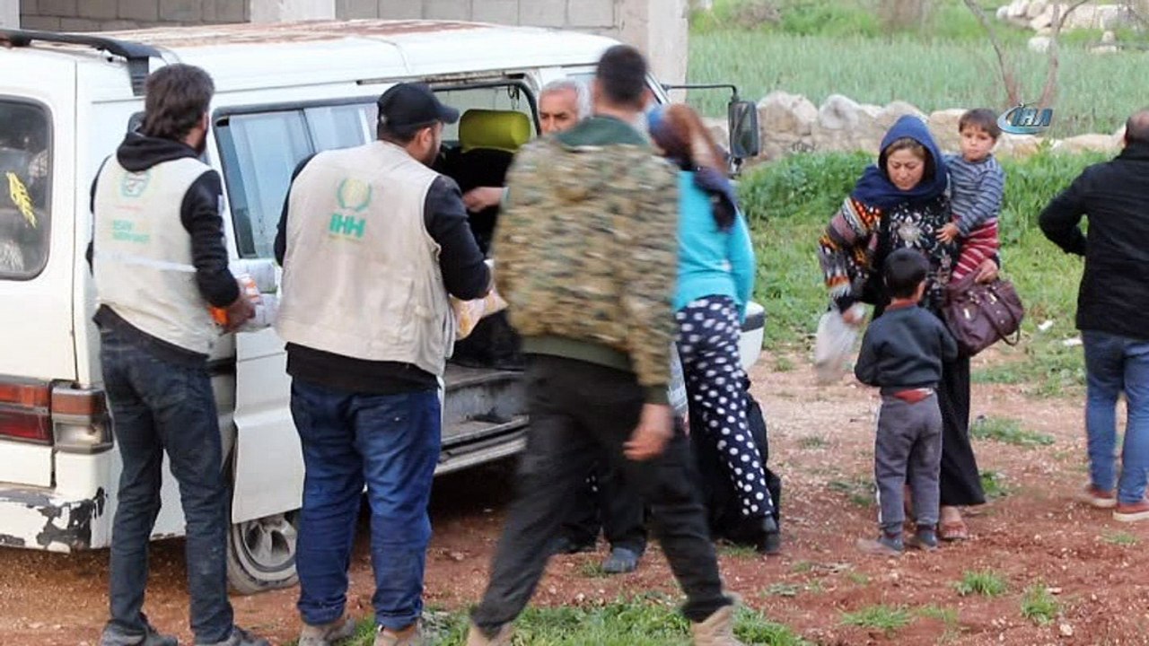 Afrin’de teröristlerden temizlenen köylere dönüş sürüyor