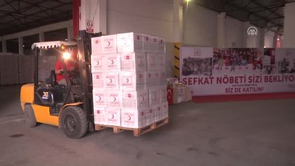 Türk Kızılayı'ndan Afrinli Sivillere Yardım