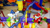 Smart Wheels City: RESCUE BOT Transformer Toys in Wind Storm (Vtech Go! Go! Smart Wheels Toys)