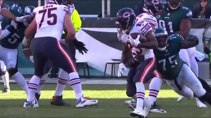 Garafolo: Eagles had to cut Curry due to salary-cap restrictions