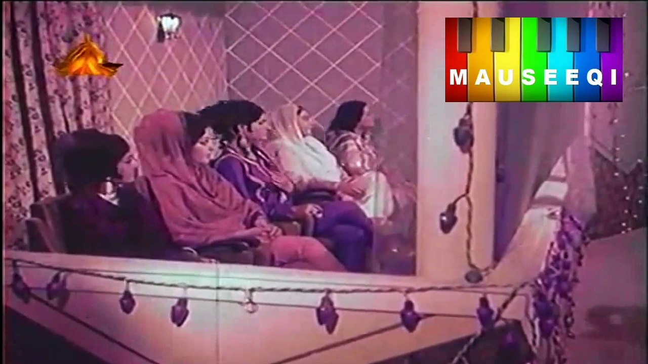 Sehray Kay Phool - Aaj Tak Yaad Hai Woh - Mehdi Hassan (Remastered by Dr.Bukhari)