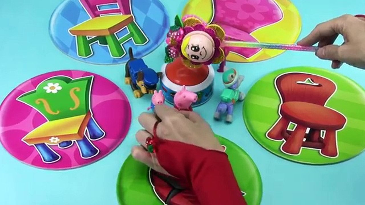 PEPPA PIG, la Patrulla Canina y Masha y el Oso bailan con el Juego de la Silla y a contar en inglés