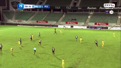 La frappe de FRAICHI passe aussi à côté des buts de Chmably.