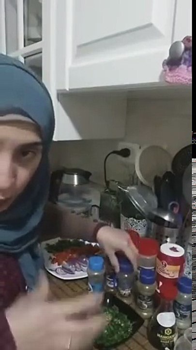 ((طريقة  الشاورما فى البيت _ هتبقي اشطر شيف شاورما مع مروة الشافعي (( الجزء  الأول