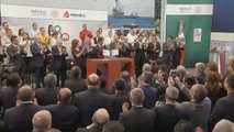 México conmemora los 80 años de la nacionalización del petroleo celebrando la inversión privada