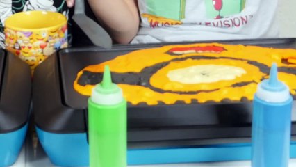 PANCAKE ART CHALLENGE 5 !!! - Mère VS Fils - Minions, Mario, Creeper...