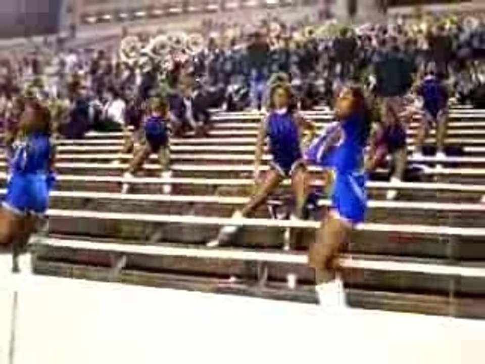 JSU Twirlers and J-settes