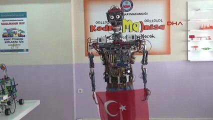 Manisa Eğitim Robotuyla Afrin'deki Mehmetçiğe Moral
