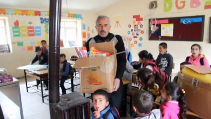 ‘Masum Samimiyetler’ miniklerin yüzünü güldürdü