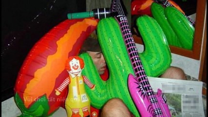 Những Tình Huống Hài Hước do ăn nhậu quá đà