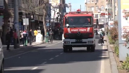 Diyarbakır'da Giyim Mağazasındaki Yangın Panik Yarattı