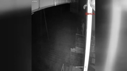 Mersin Önce Güvenlik Kamerasına Sonra Polise Yakalandılar