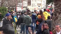 Fenerbahçeli Taraftarlar Coşkuyla Derbiyi Bekliyor- Hd