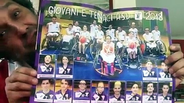 Flavio Insinna presenta la premiazione del Concorso #CestinoChallange de I Giovani e Tenaci
