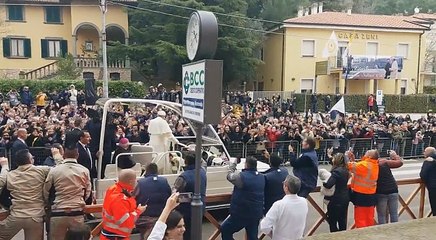 Descargar video: Papa Francesco a San Giovanni Rotondo per Padre Pio