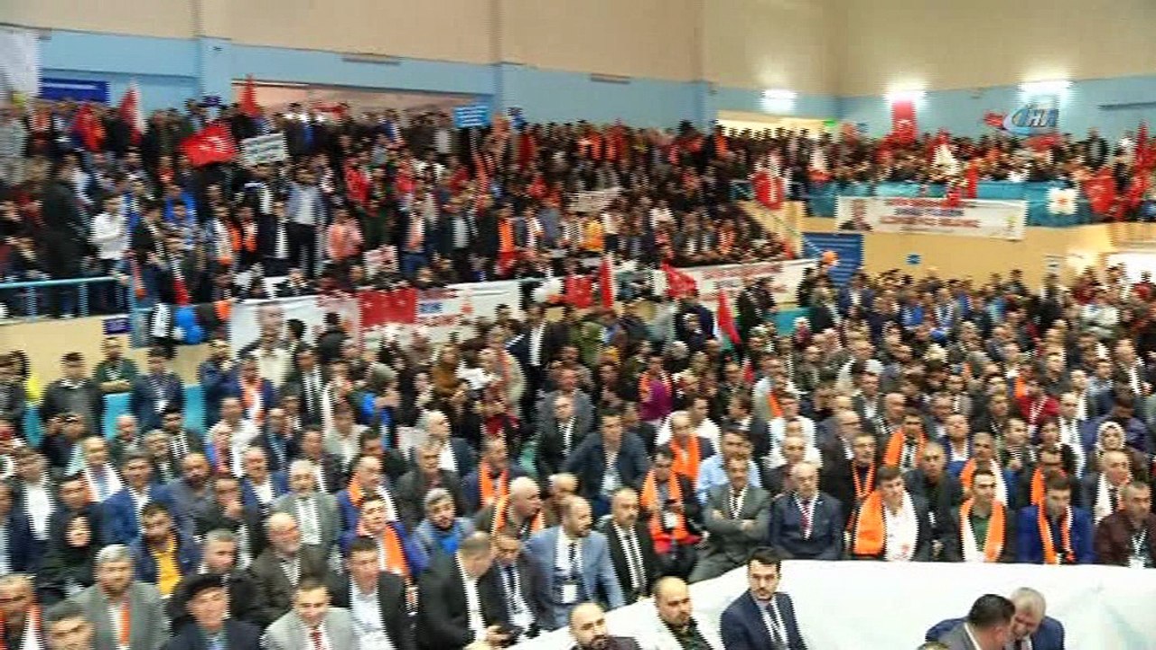 Başbakan Yıldırım, “Afrin’dekiler işi bitirdi bir daha ki sefere gideriz, enerjinizi saklayın”