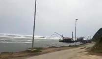 Meteorolozi za danas najavljuju OBILNE PADAVINE i JAK VJETAR. ☁☁☁Mi vam donosimo najnoviji snimak sa Velike plaže u Ulcinju. #trenutnoVideo poslao: Vasko Ra