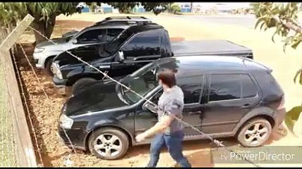 идиот года-que idiota-のが馬鹿での年-l'idiot de l'année