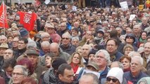 Miles de personas se manifiestan en toda España por unas pensiones dignas