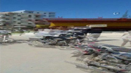 - Afrin'de halk PYD'nin gıda deposunu yağmaladı