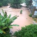 Chuva forte transborda rio em Iconha