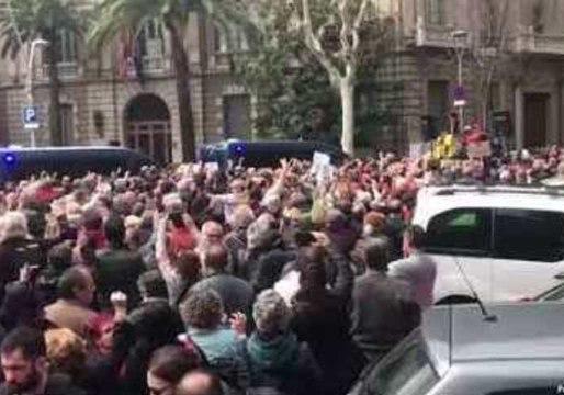 Pensioners Rally for Increase in Public Pension Across Spain