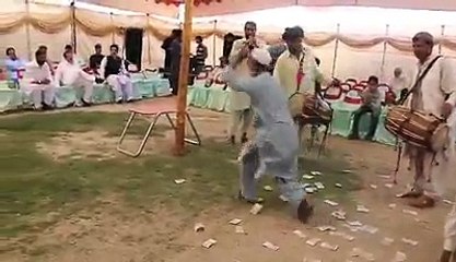 مروت بابا جی کا مست ڈانس