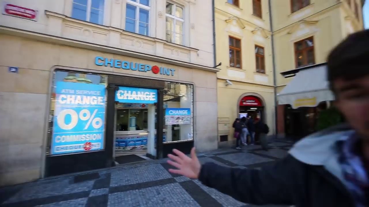 PRAGUE WORST TOURIST TRAP IN PRAGUE - CZECH REPUBLIC