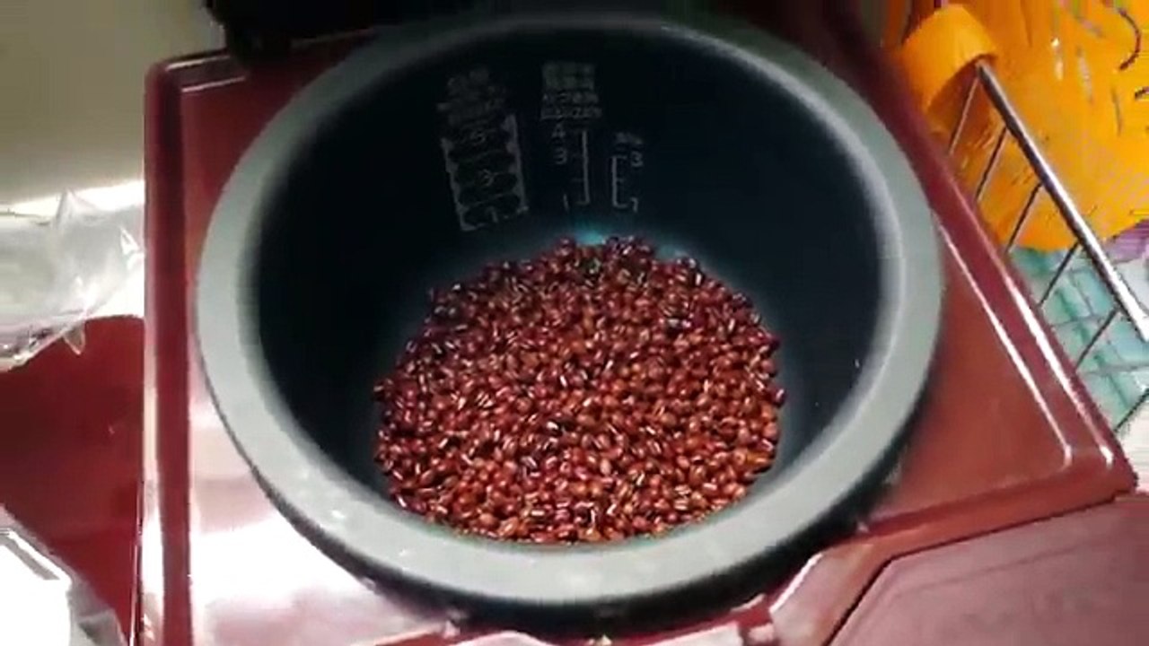 【夢幻廚房在我家】免浸泡在家輕鬆做紅豆餡、蜜紅豆，電鍋、電子鍋、鑄鐵鍋煮帶顆粒紅豆餡料，還能變紅豆湯