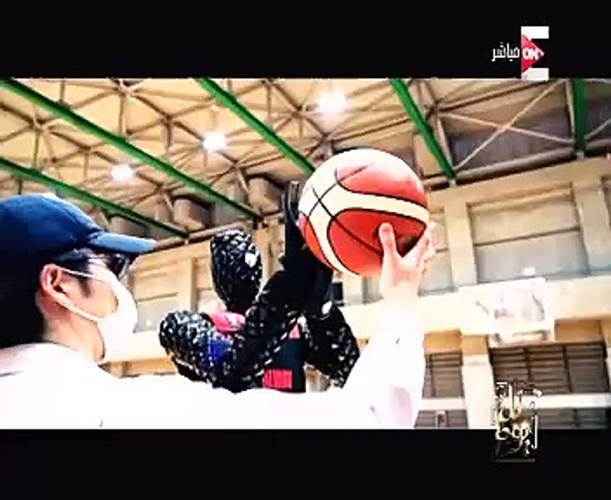 فيديو.. تقنية جديدة لإنتاج المياه من الهواء.. وإنسان آلى يلعب كرة السلة