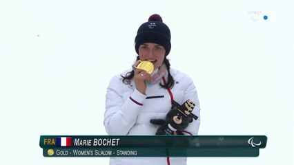 Jeux Paralympiques - Marie Bochet sur la plus haute marche du podium