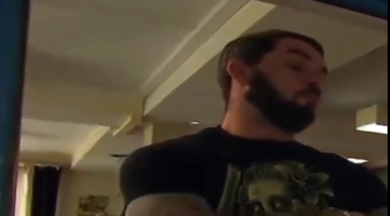 ALEX ZWÍNGT FLO!.mp4 - Lustige Videos