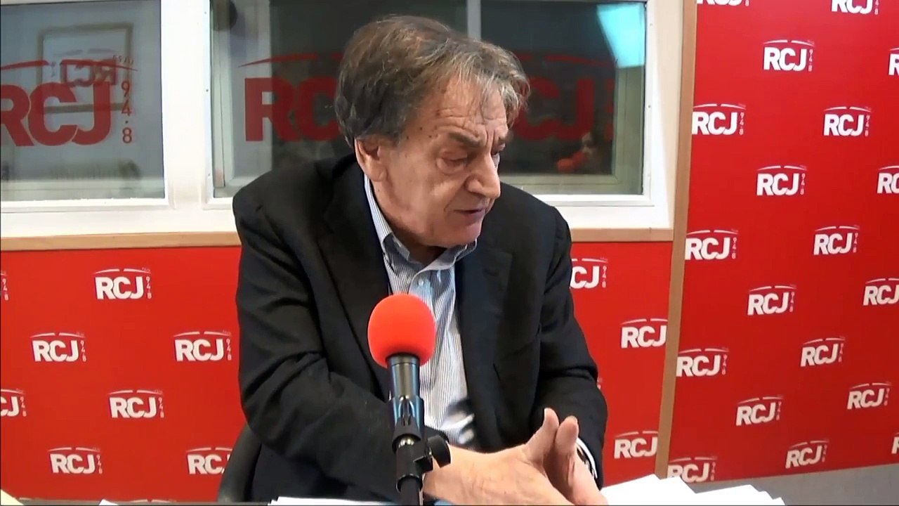 Alain Finkielkraut sur la tribune "russe" de François Hollande et la situation à Mayotte