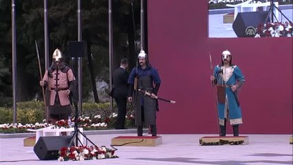 Cumhurbaşkanı Erdoğan, Şehitler Abidesi'nde Anıta Çelenk Bıraktı - Çanakkale