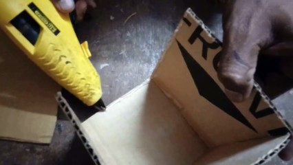 DIY_ how to make kiddy bank using cardboard