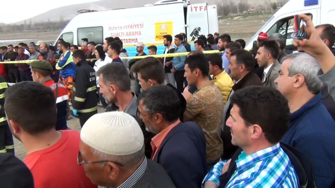Yüzmek için baraja giren çocuk boğuldu