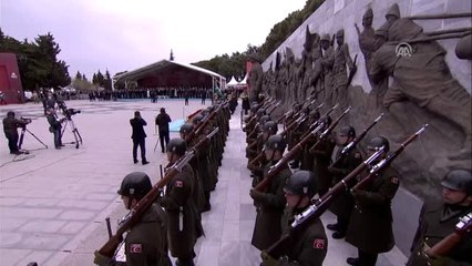 18 Mart Şehitleri Anma Günü ve Çanakkale Deniz Zaferi'nin 103. Yılı - Şehitler Abidesi (1)