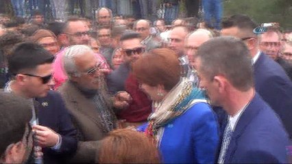 Meral Akşener, Balıkesir'de ilçe teşkilatlarını açılışına katıldı