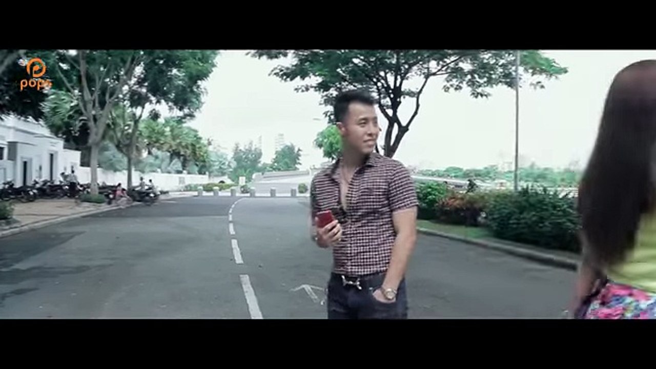Ai noi rang cuoi la hanh phuc - Akira phan