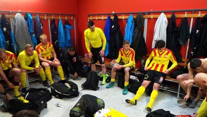 R2 : le chant victorieux dans le vestiaire à Biache !