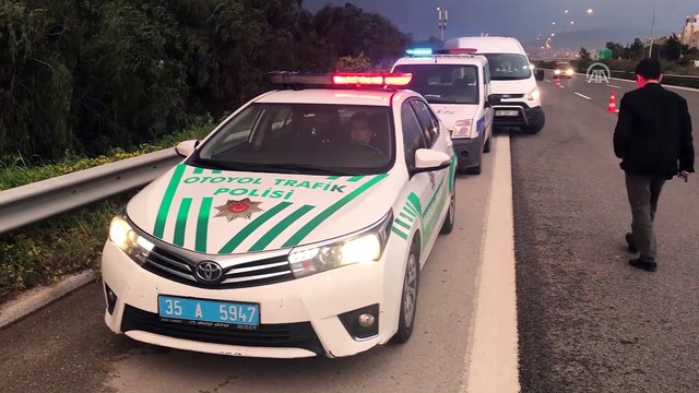 Aracın içinde yaralı bulundu - İZMİR