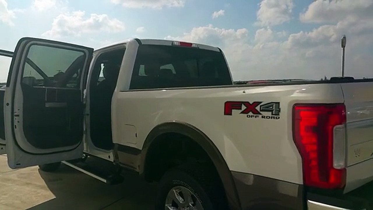 2017 Ford F-250 Truck Crew Cab Pine Bluff, AR | Ford F-250 Truck Crew Cab Pine Bluff, AR